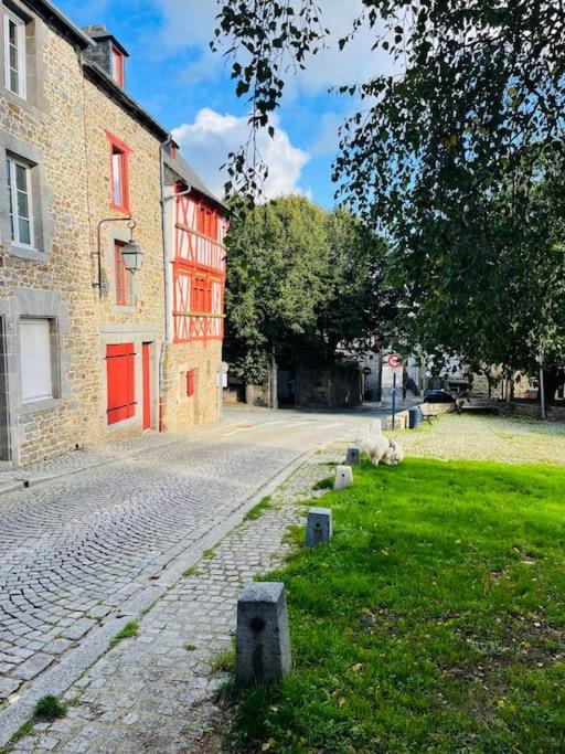 Le Breton, Hypercentre Historique Stb *